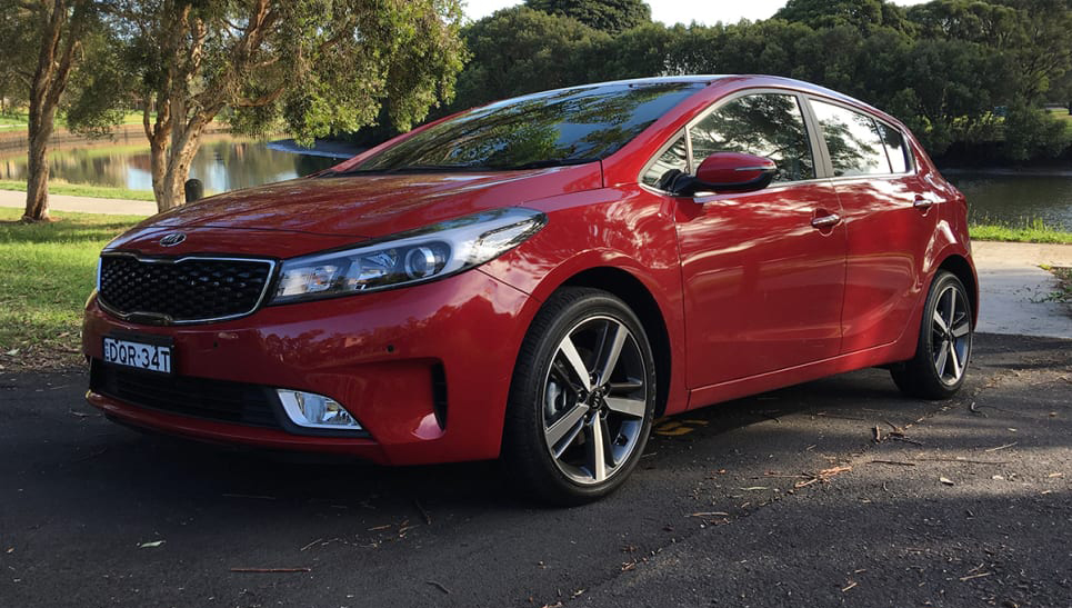 Kia Cerato 5 cửa đã bị "khai tử" tại Việt Nam?